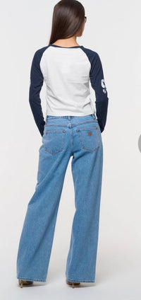ABRAND / LOVE BUZZ RAGLAN TEE / A62T10