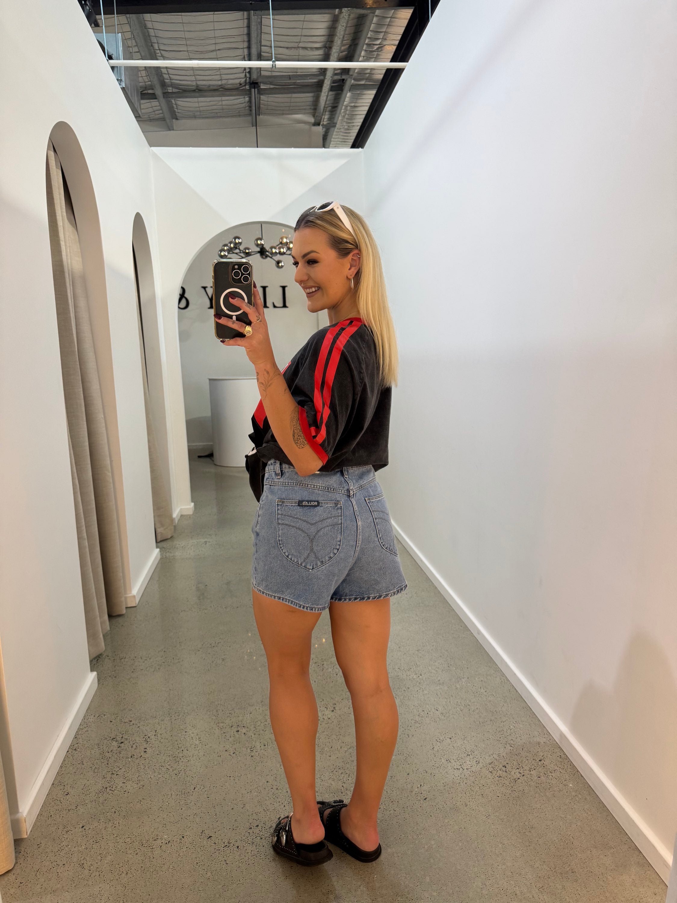 BY FRANKIE / LONG LIVE COWGIRLS / 750-2