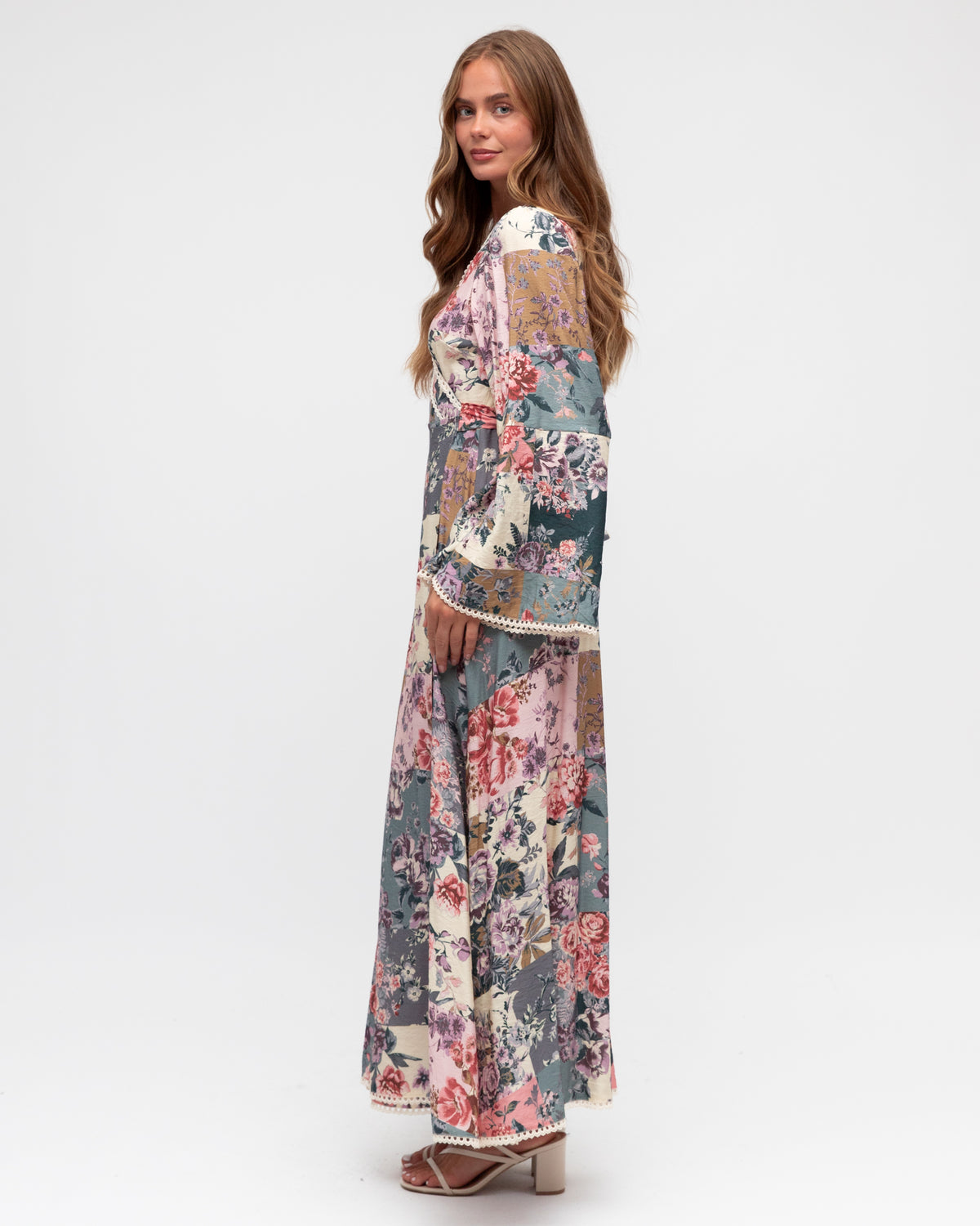 EBBY & I / VINTAGE DREAMS MAXI DRESS / VVE11162