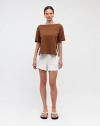 WHITE CLOSET / JENNA BOAT NECK TEE / CHOCOLATE / TF10936