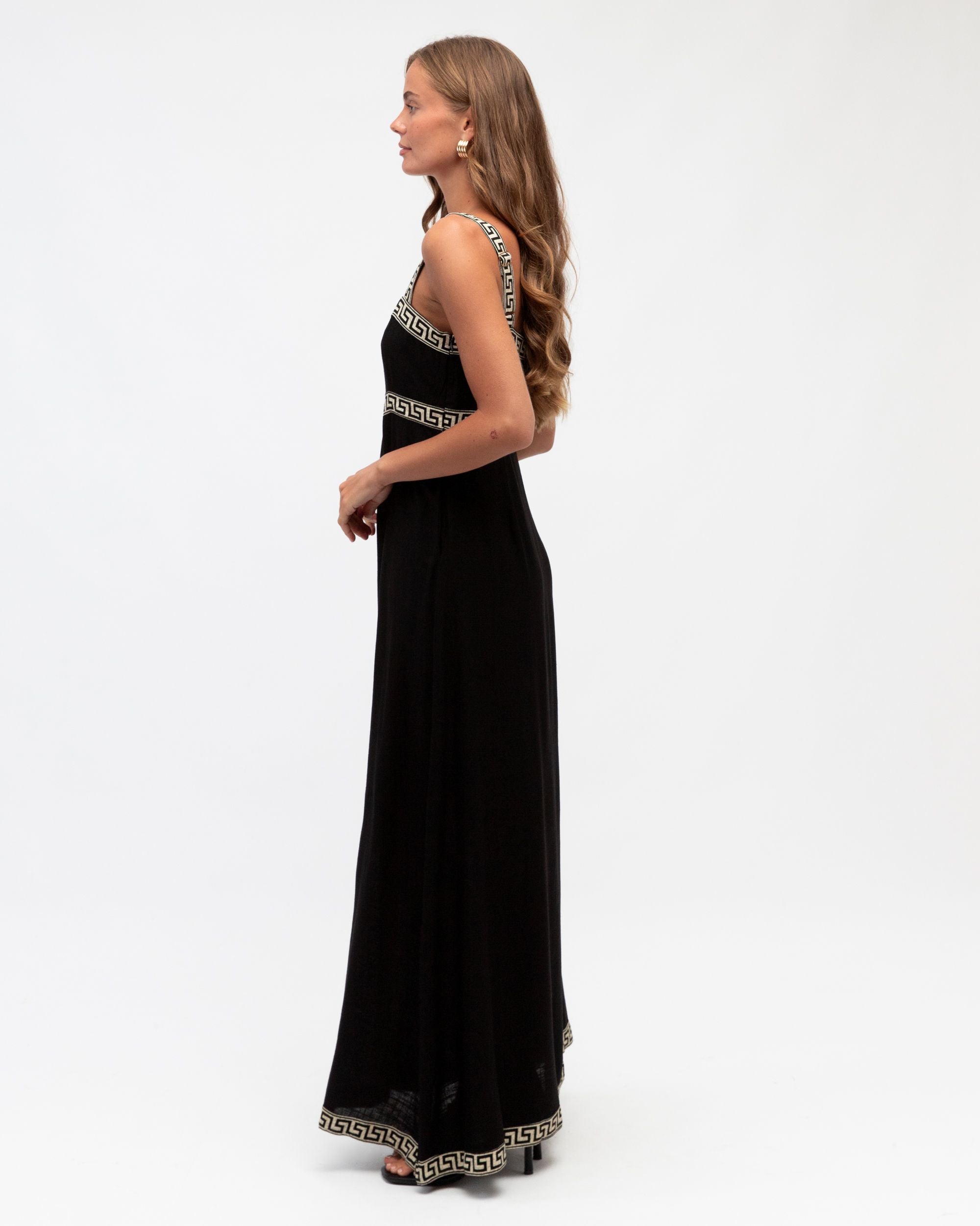 WHITE CLOSET / ATHENA MAXI DRESS / BLACK / TFE10853-2