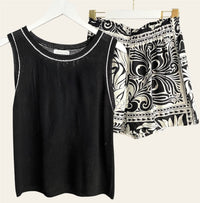 LITTLE LIES / PHOEBE SHORTS