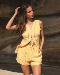 EBBY & I / KINGDOM SHORTS / VV11459