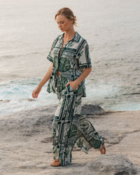 WHITE CLOSET / EXOTIC TROPICS SHIRT / TFE11523