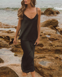 EBBY & I / CHANTILLY TOP / VV11584