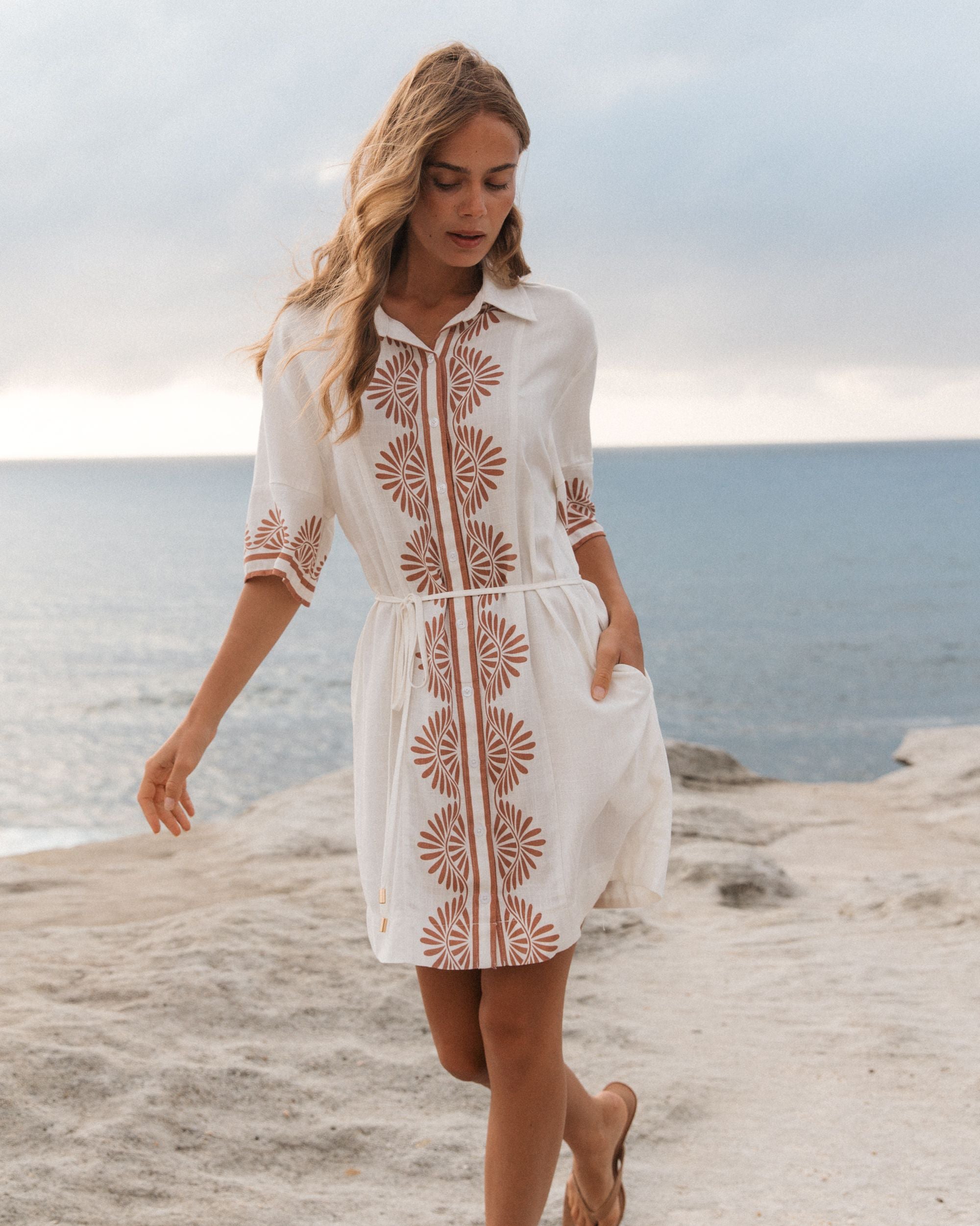 WHITE CLOSET / NAIAD SHIRT DRESS / TFE11326