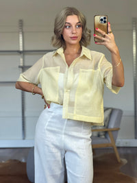 WHITE CLOSET/ GOODNESS SHIRT / TF11530