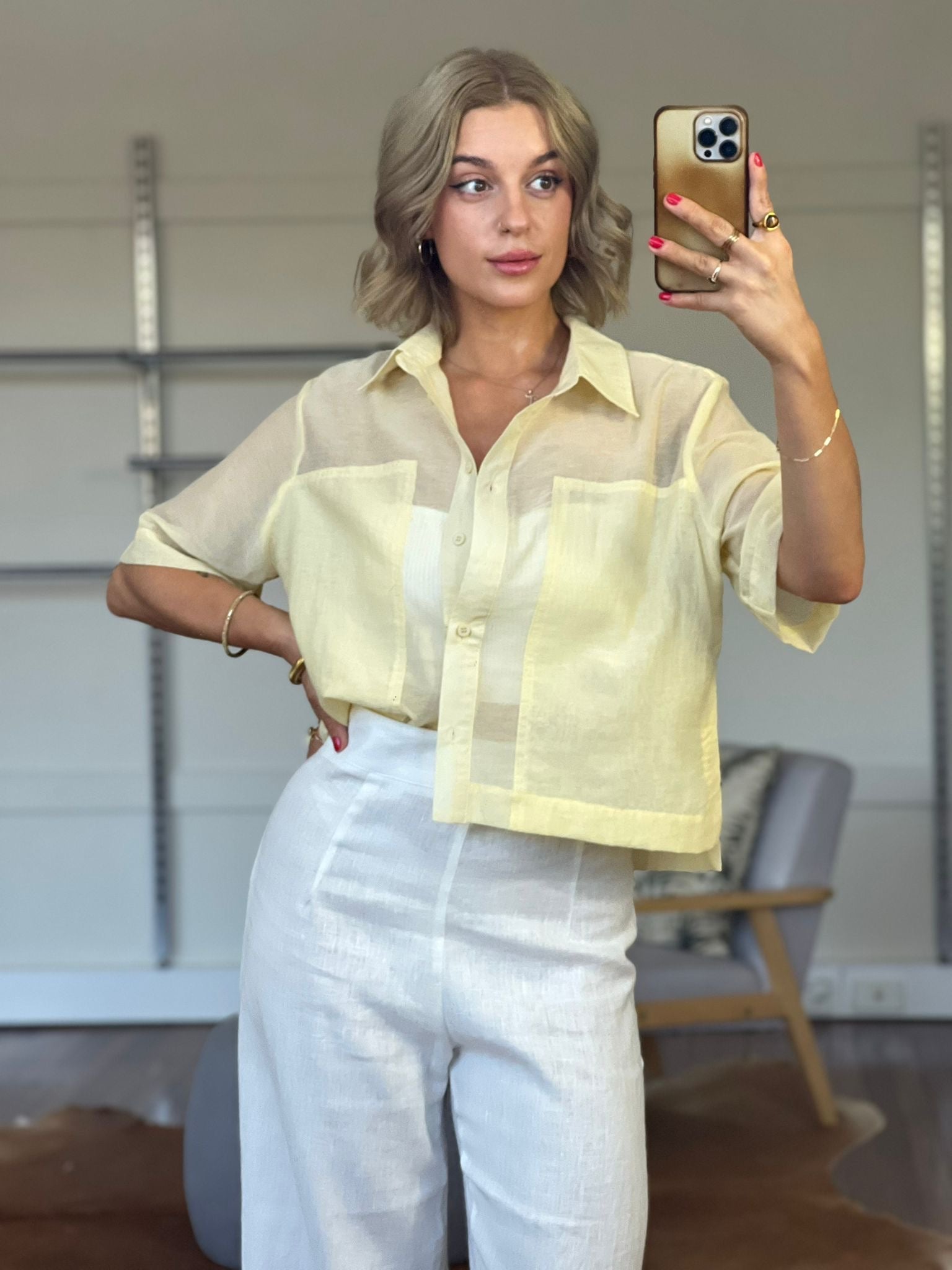 WHITE CLOSET/ GOODNESS SHIRT / TF11530