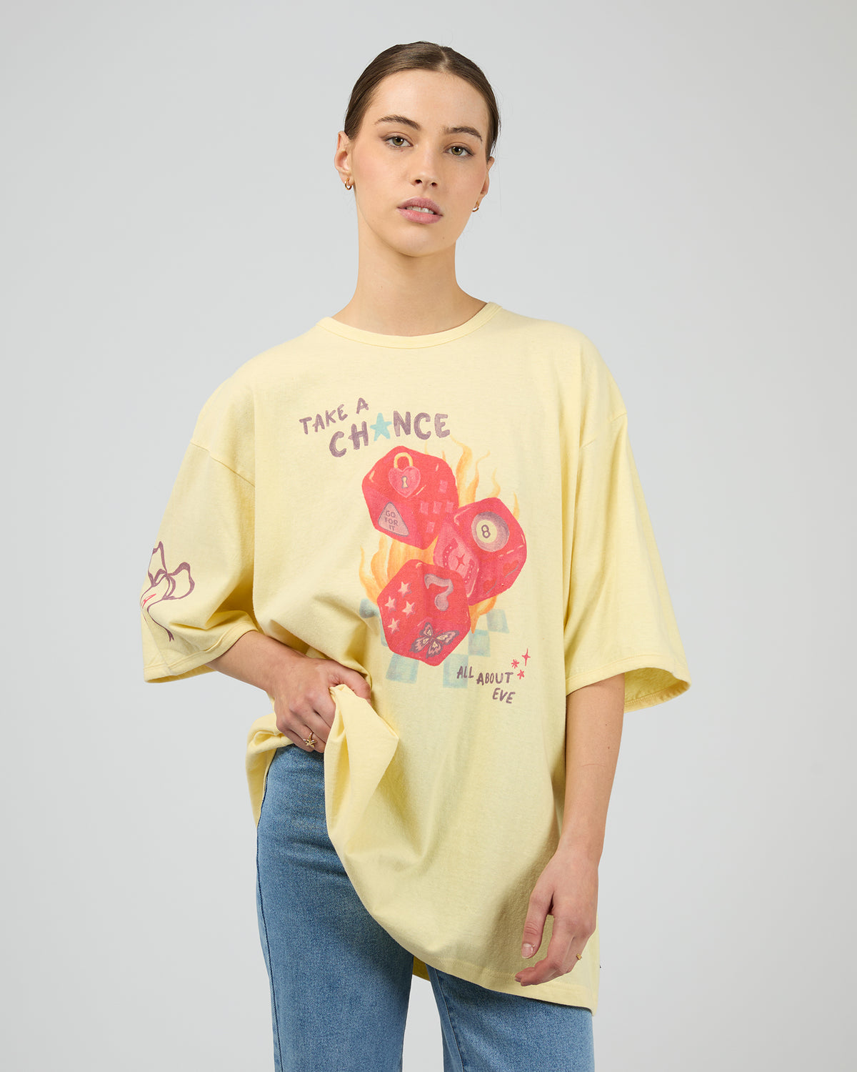 ALL ABOUT EVE / SNAKE EYES OVERSIZED TEE / LEMON / 6469033