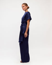 WHITE CLOSET / TAYLOR BLOUSE / NAVY / TF11739