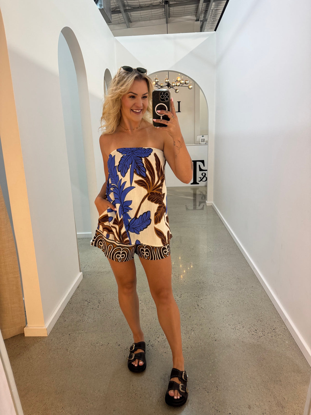 BY FRANKIE / CHOC - BLUE PALM STRAPLESS TOP / 739-15