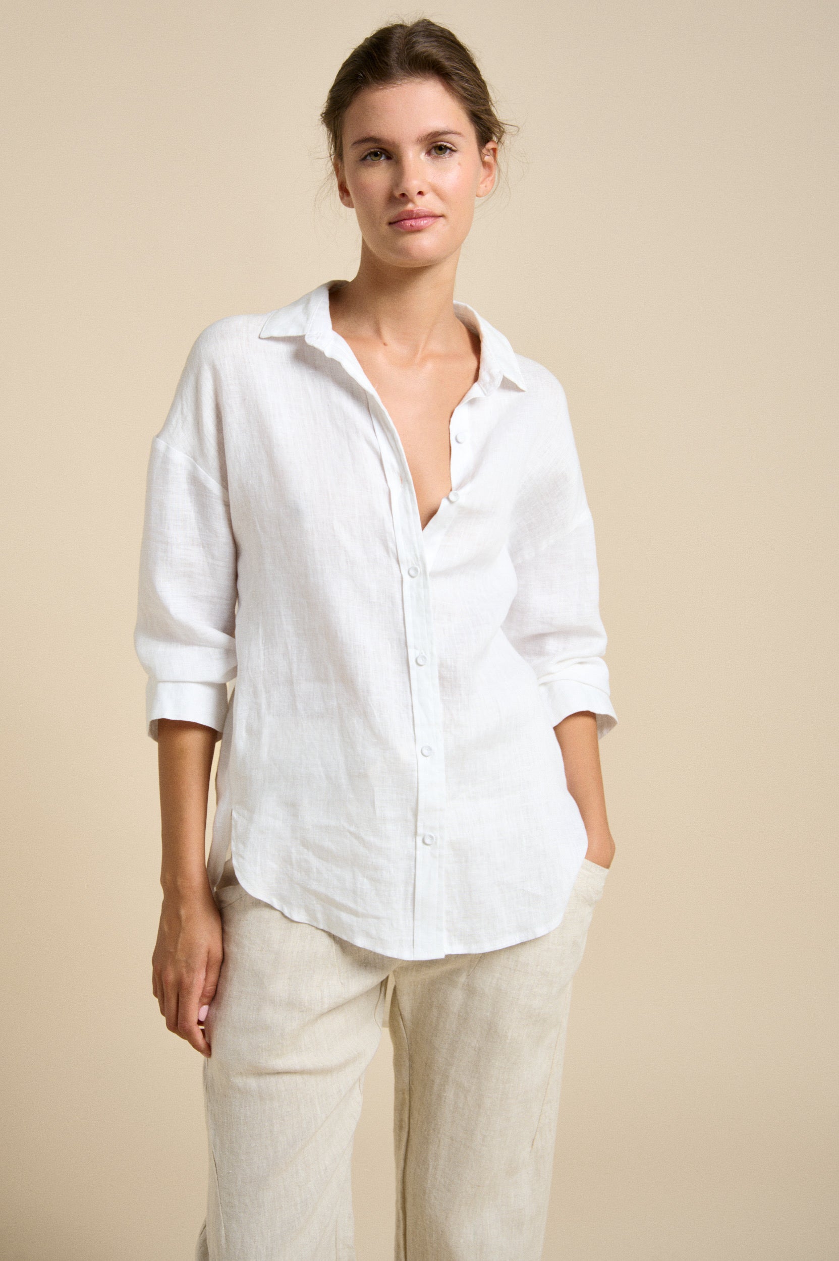 LITTLE LIES / BOYFRIEND SHIRT / WHITE / R19121611