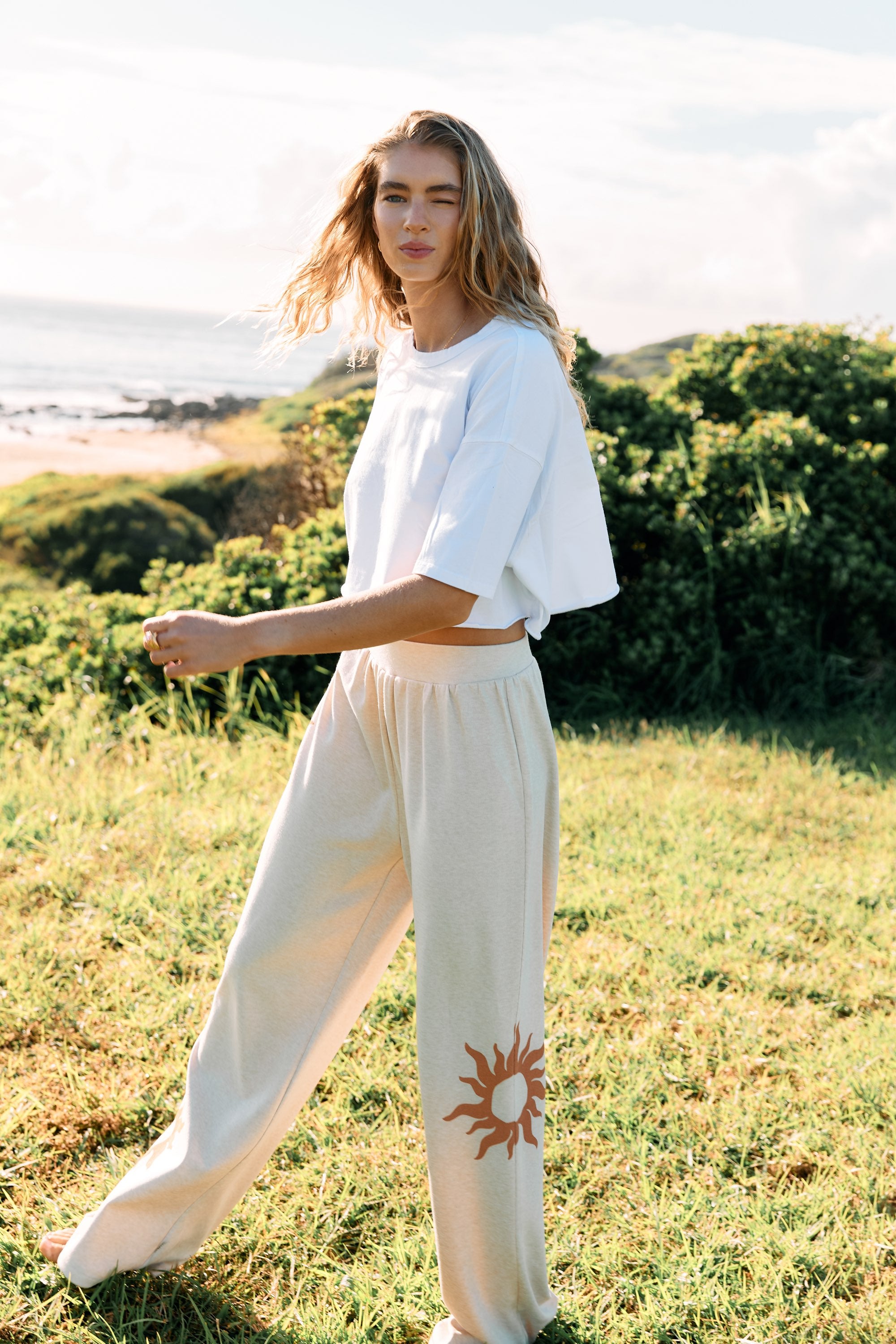 INDIGO & WOLFE / SOLEIL FLARE PANTS