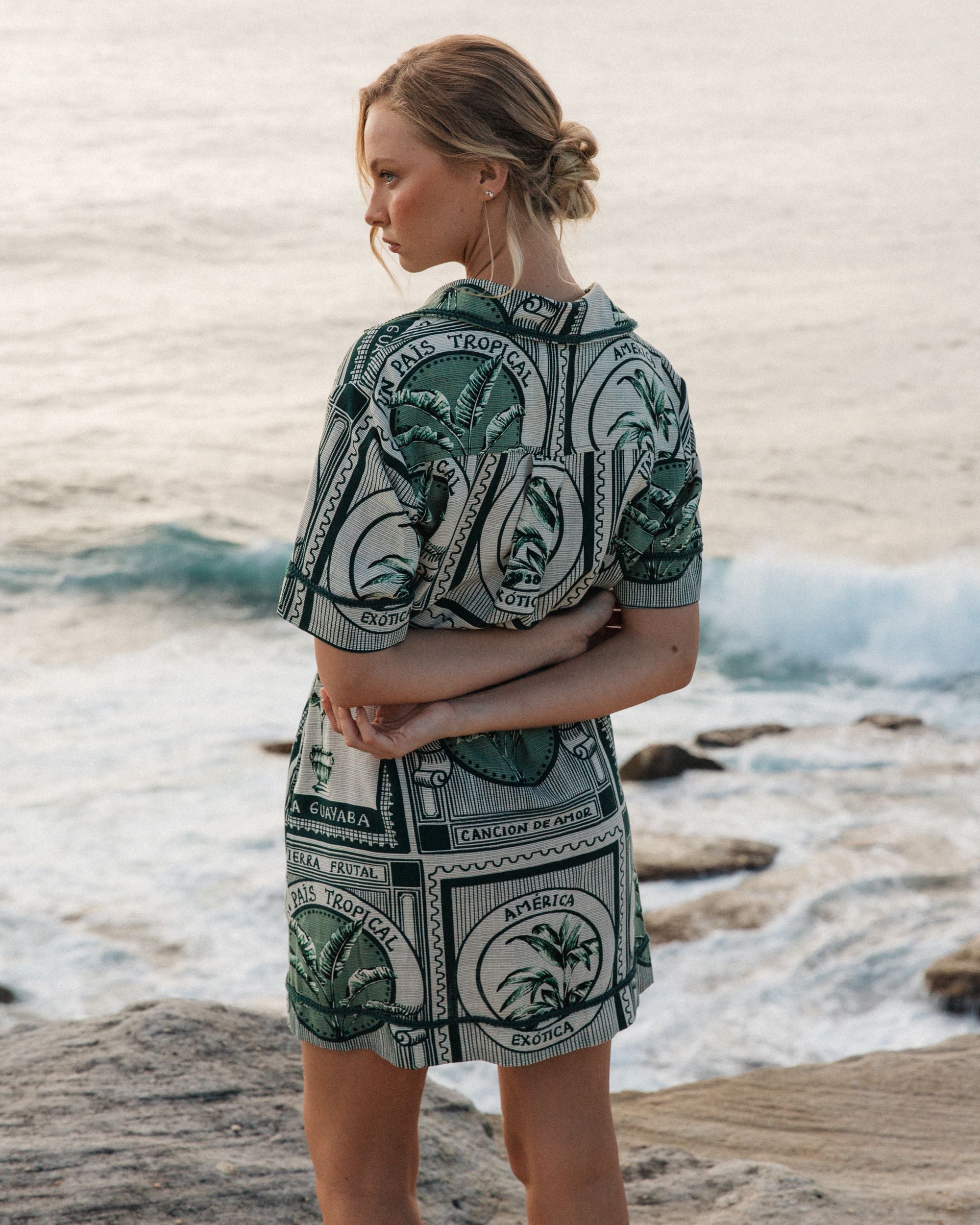 WHITE CLOSET / EXOTIC TROPICS SHIRT DRESS / TFE11522