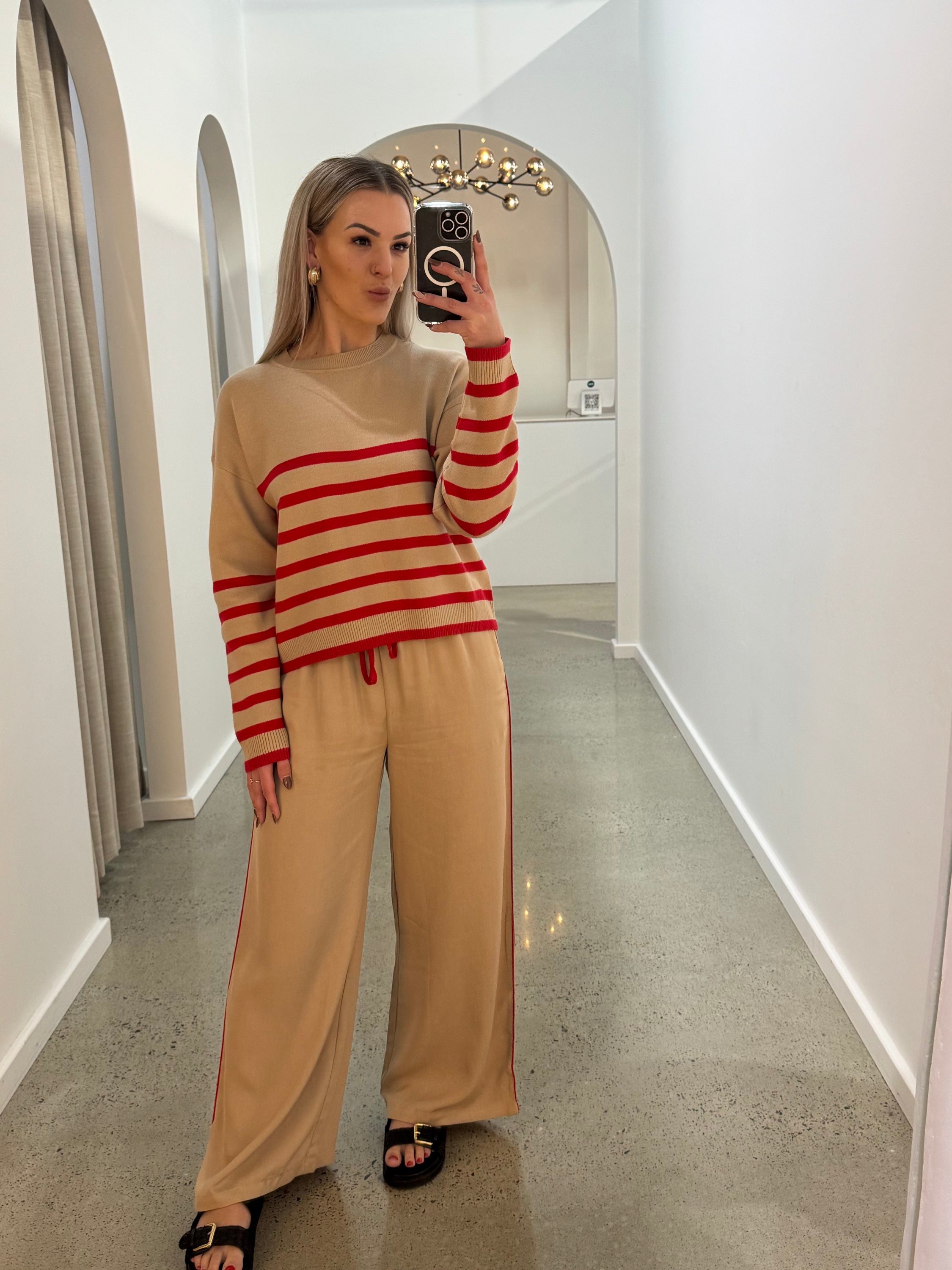 LITTLE LIES / LOTTIE TOP / OATMEAL / K25012210