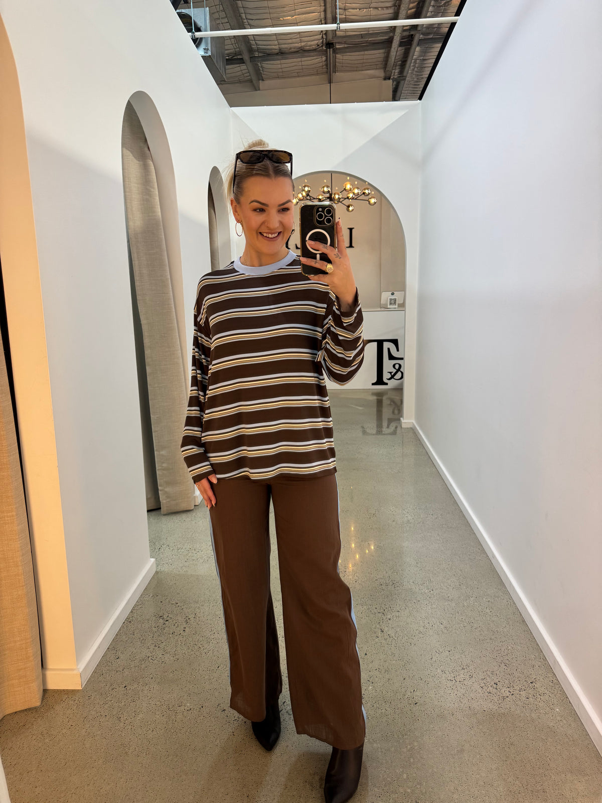 BY FRANKIE / CHOCOLATE - BLUE STRIPE TOP / 981-1
