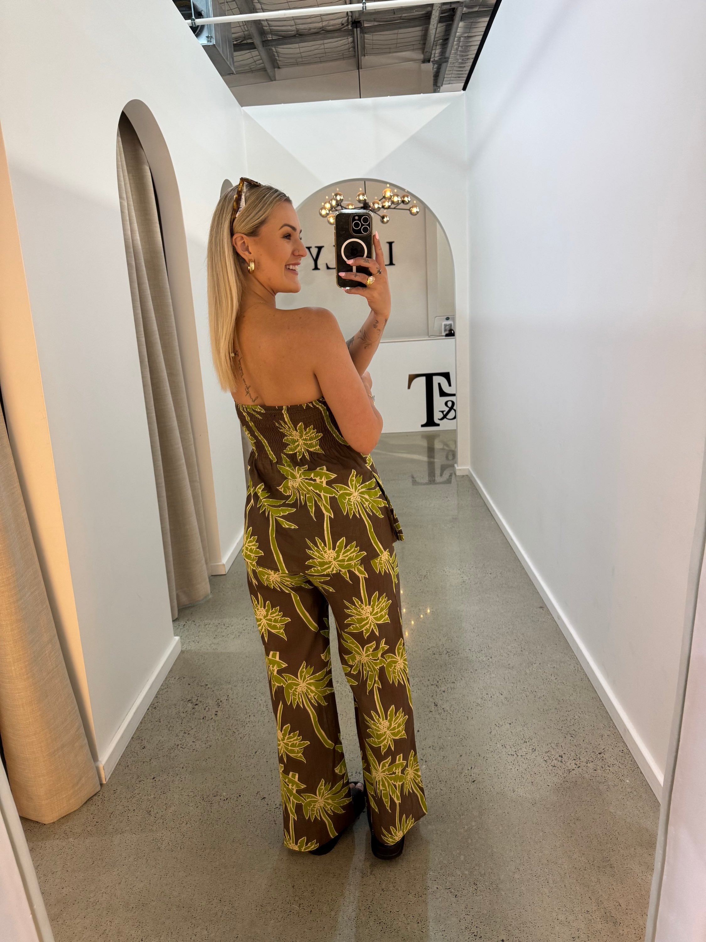 BY FRANKIE / CHOC - GREEN PALMA STRAPLESS TOP   / 521-20