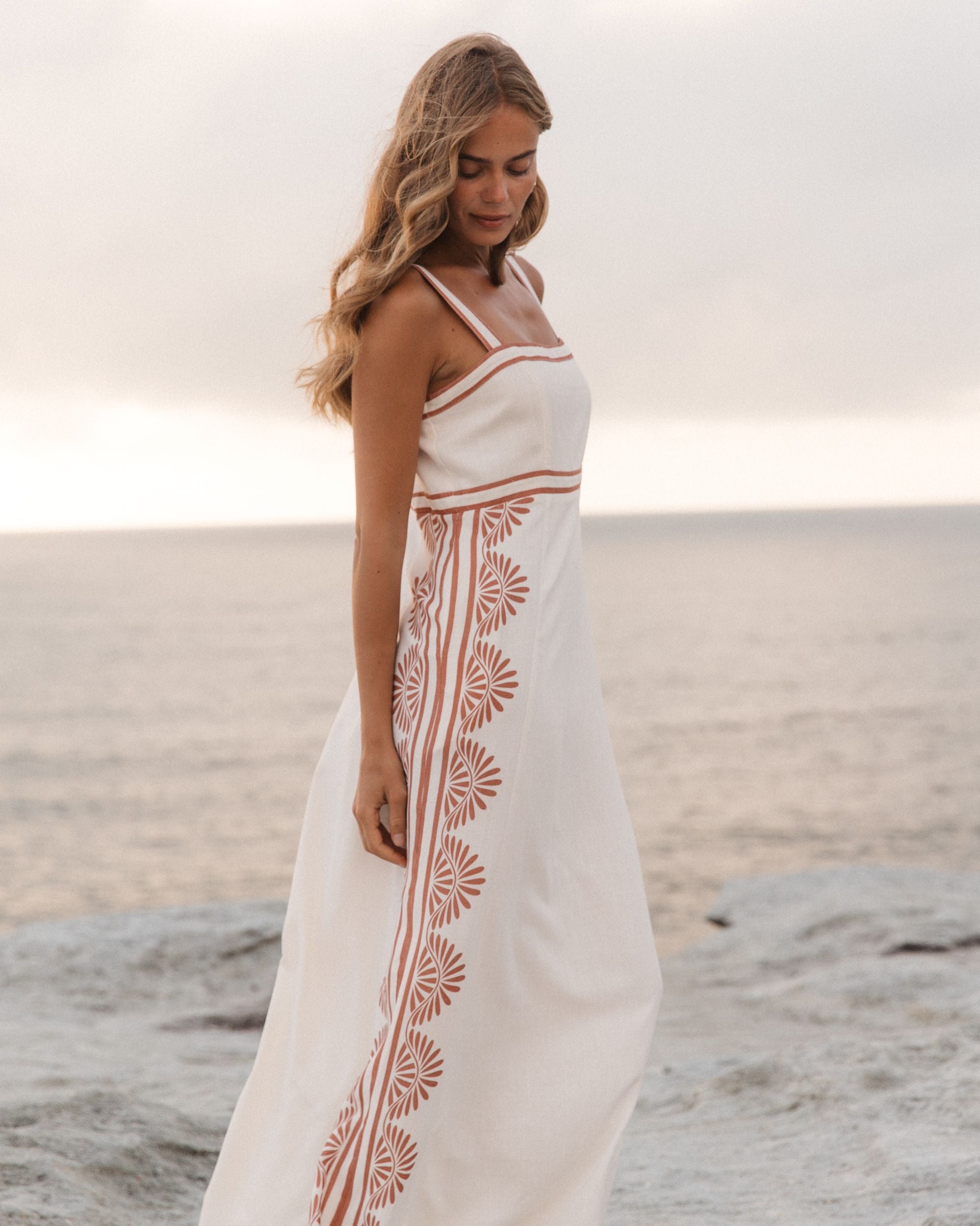 WHITE CLOSET / NAIAD MAXI DRESS / TFE11325