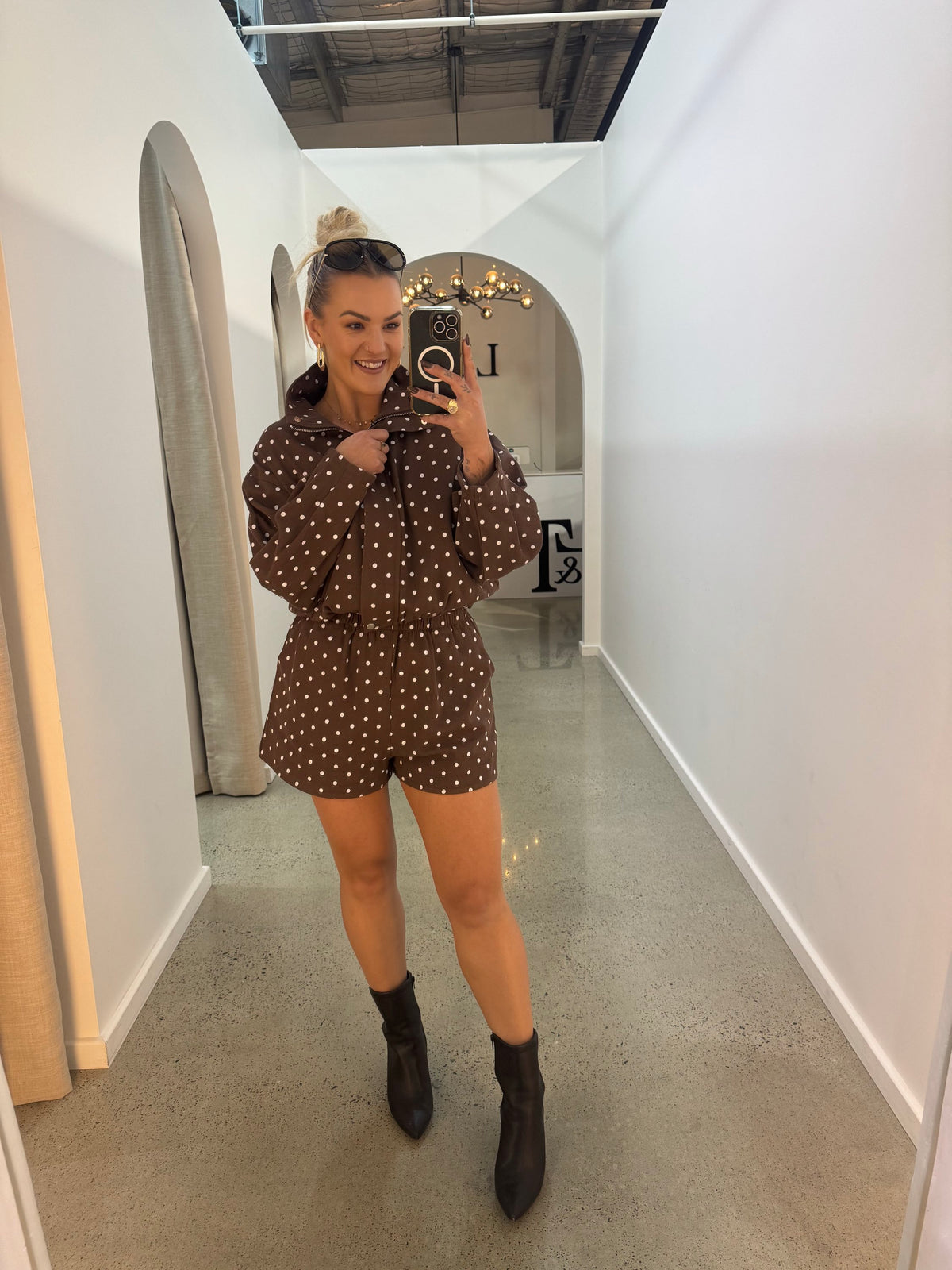 BY FRANKIE / CHOCOLATE SPOT SHORTS / 924-3