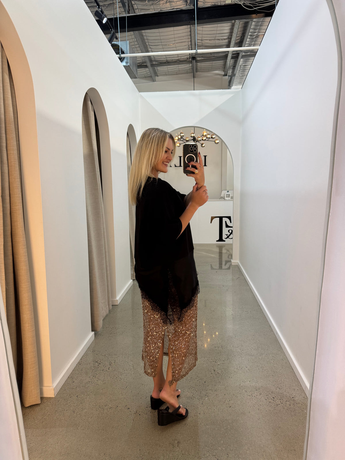 BY FRANKIE / SEQUINS KNIT SKIRT / CHOCOLATE / 163