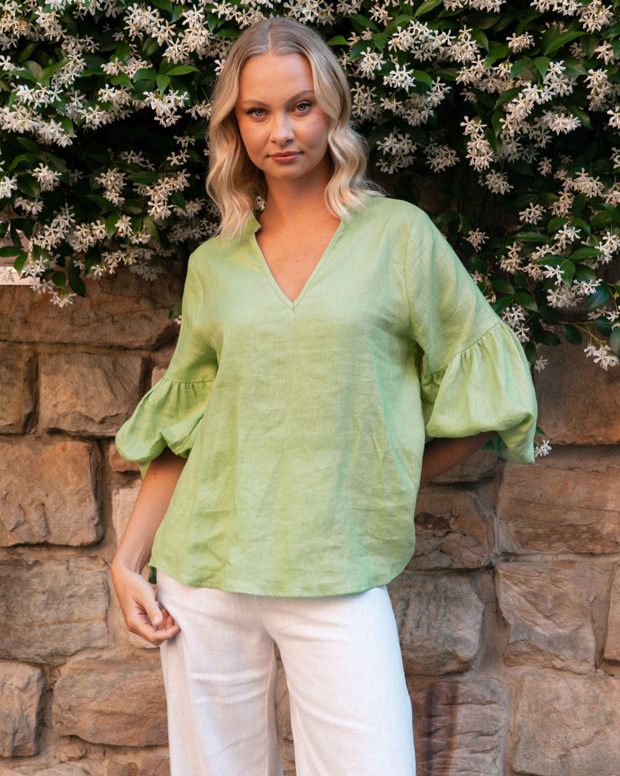 WHITE CLOSET / CASTAWAY GREEN TOP / TFL7924-T-11