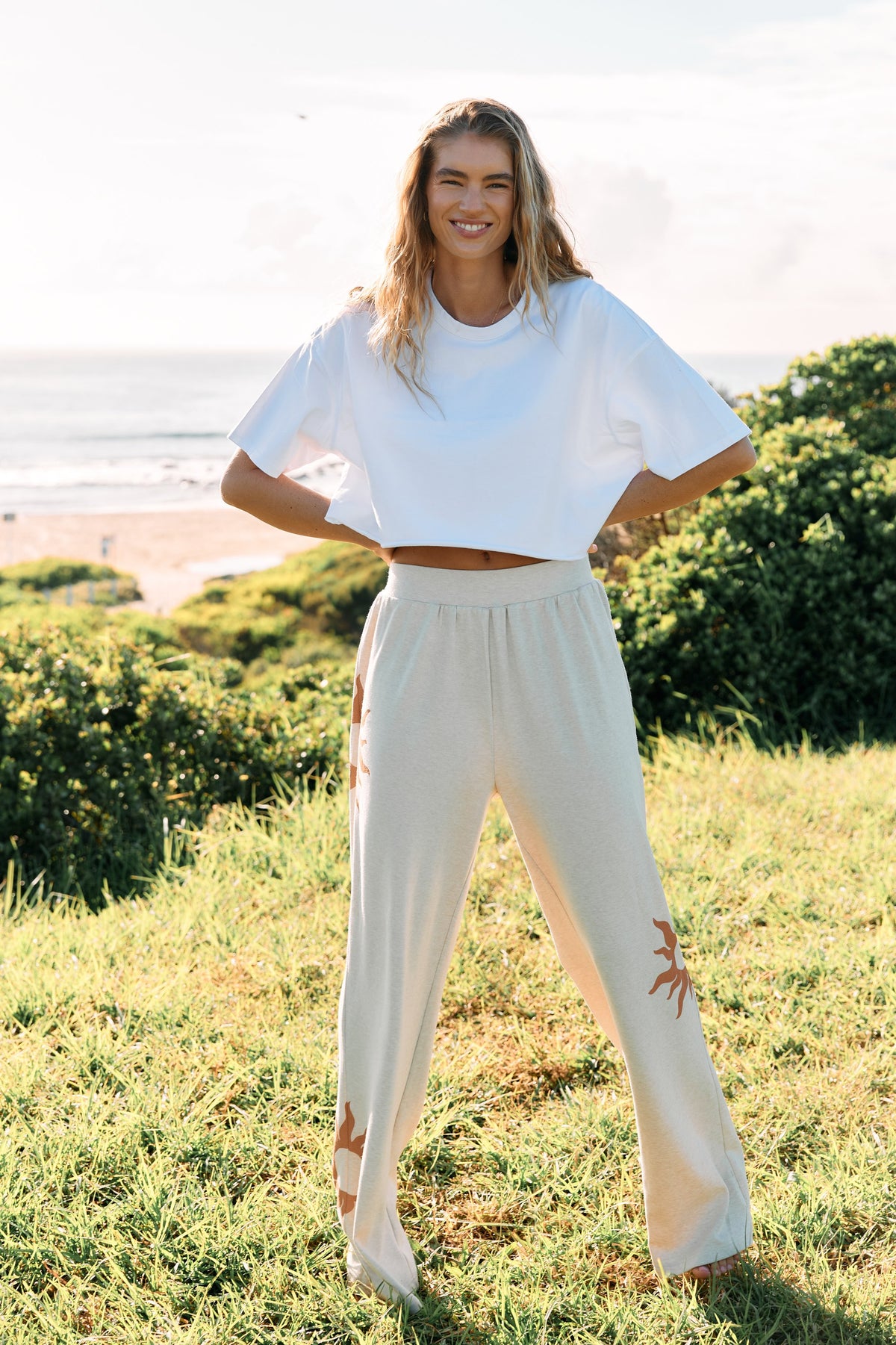 INDIGO & WOLFE / SOLEIL FLARE PANTS