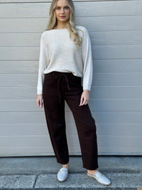 COUNTRY DENIM / JENNA STRETCH JOGGER / CHOC / CGJ1837