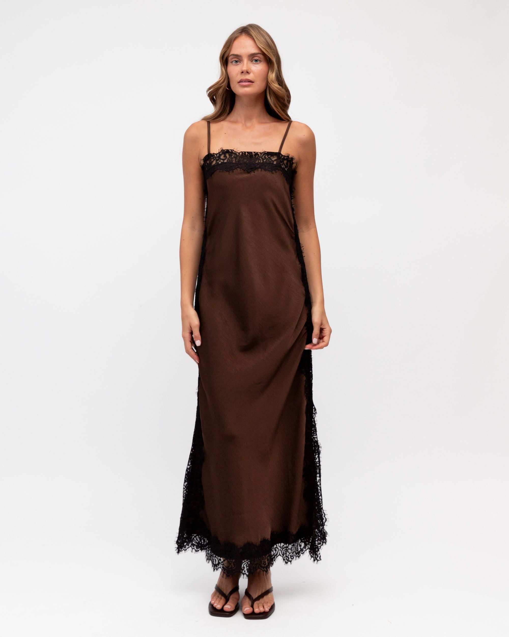 EBBY & I / BLISS LACE DRESS / VV11968