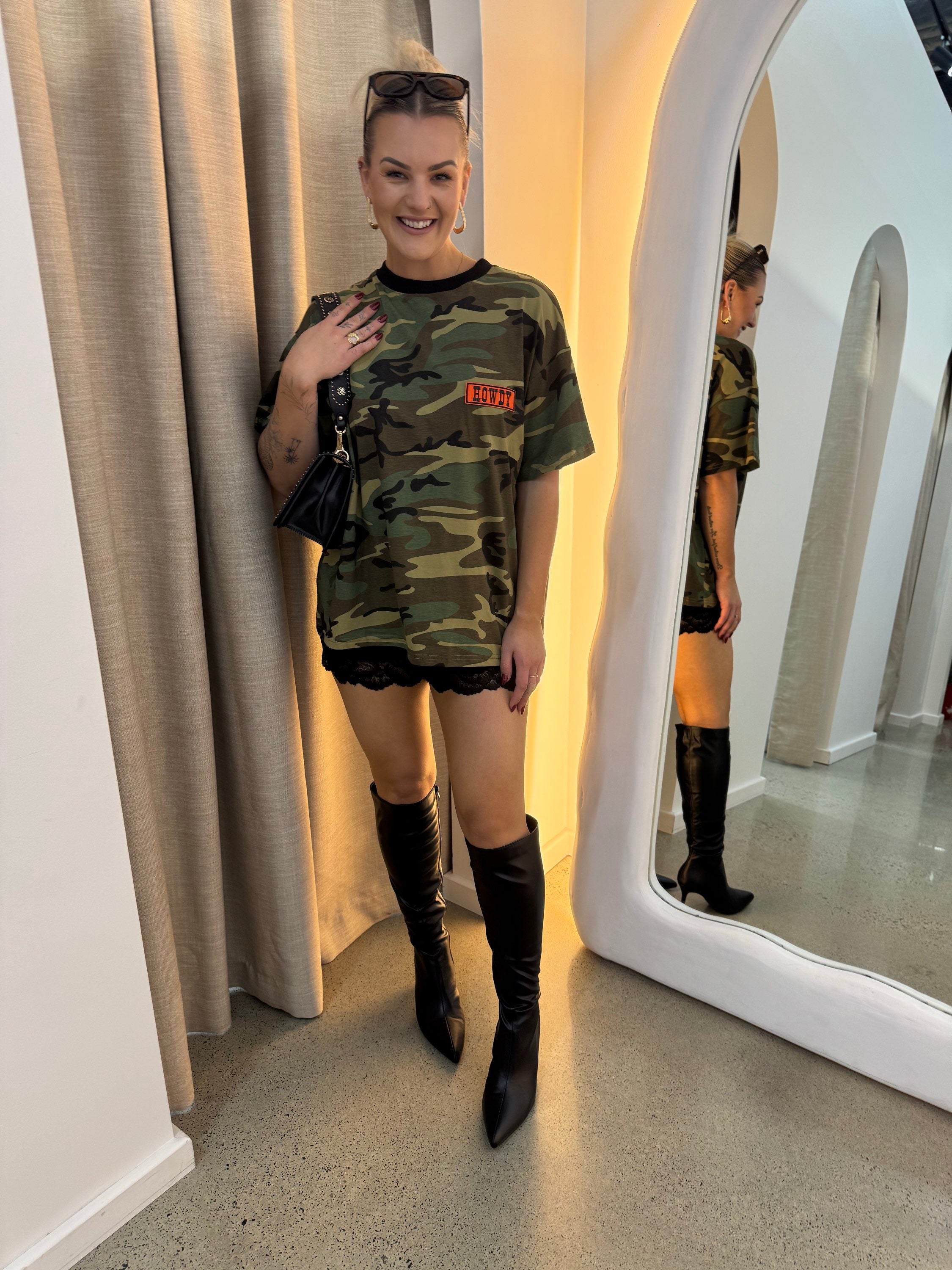 BY FRANKIE / HOWDY ARMY TEE / 791-1