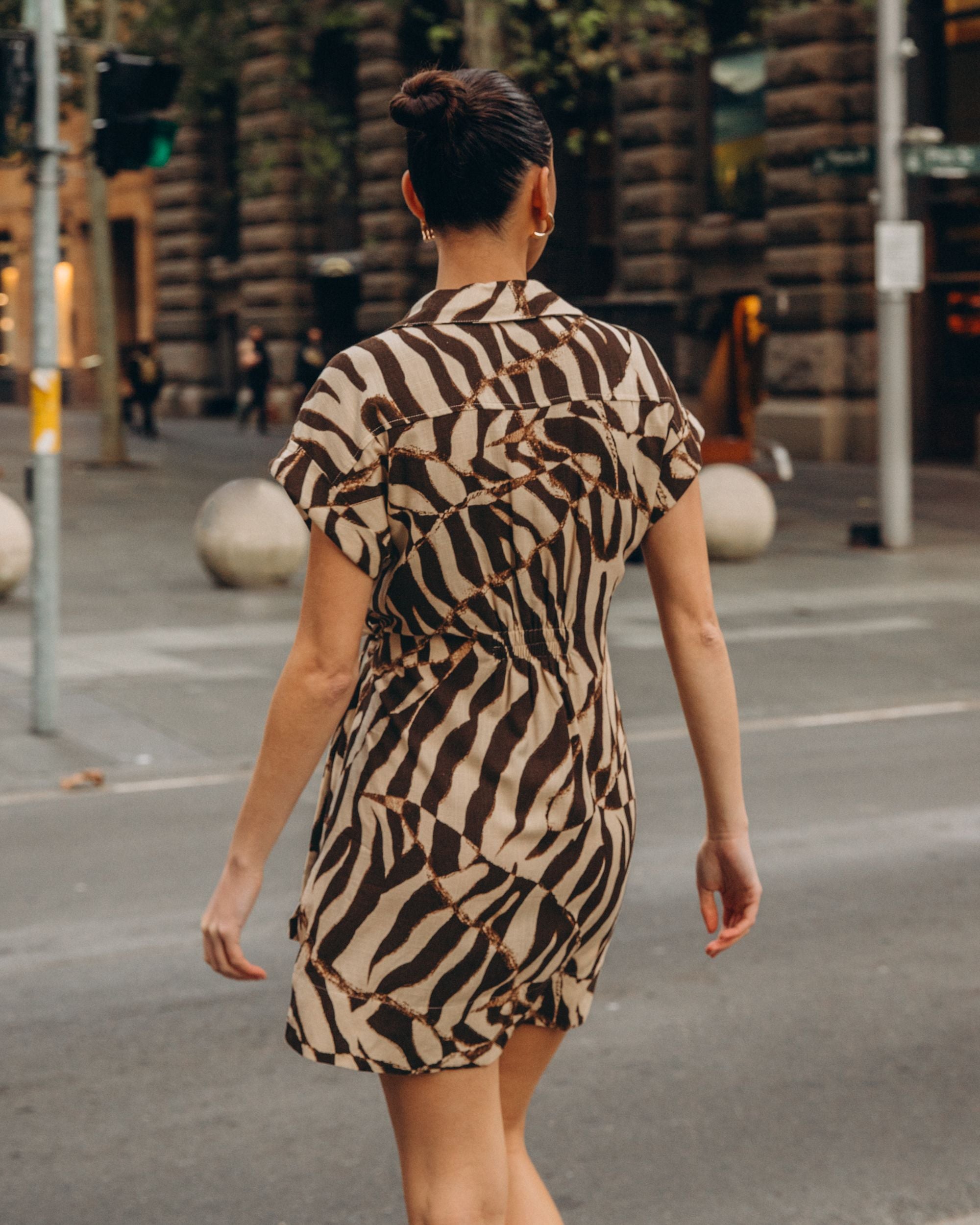 WHITE CLOSET / SAFARI WRAP DRESS / TFE10915