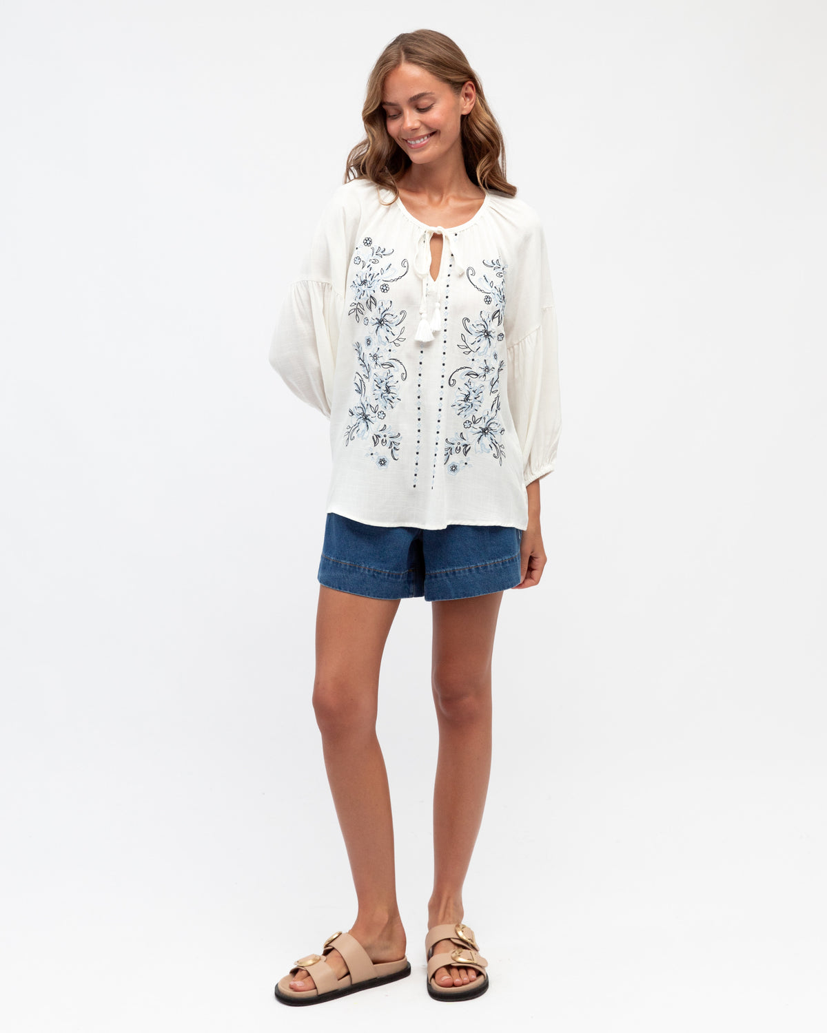 LABEL OF LOVE / AMY EMBROIDERED TOP / LOL2247