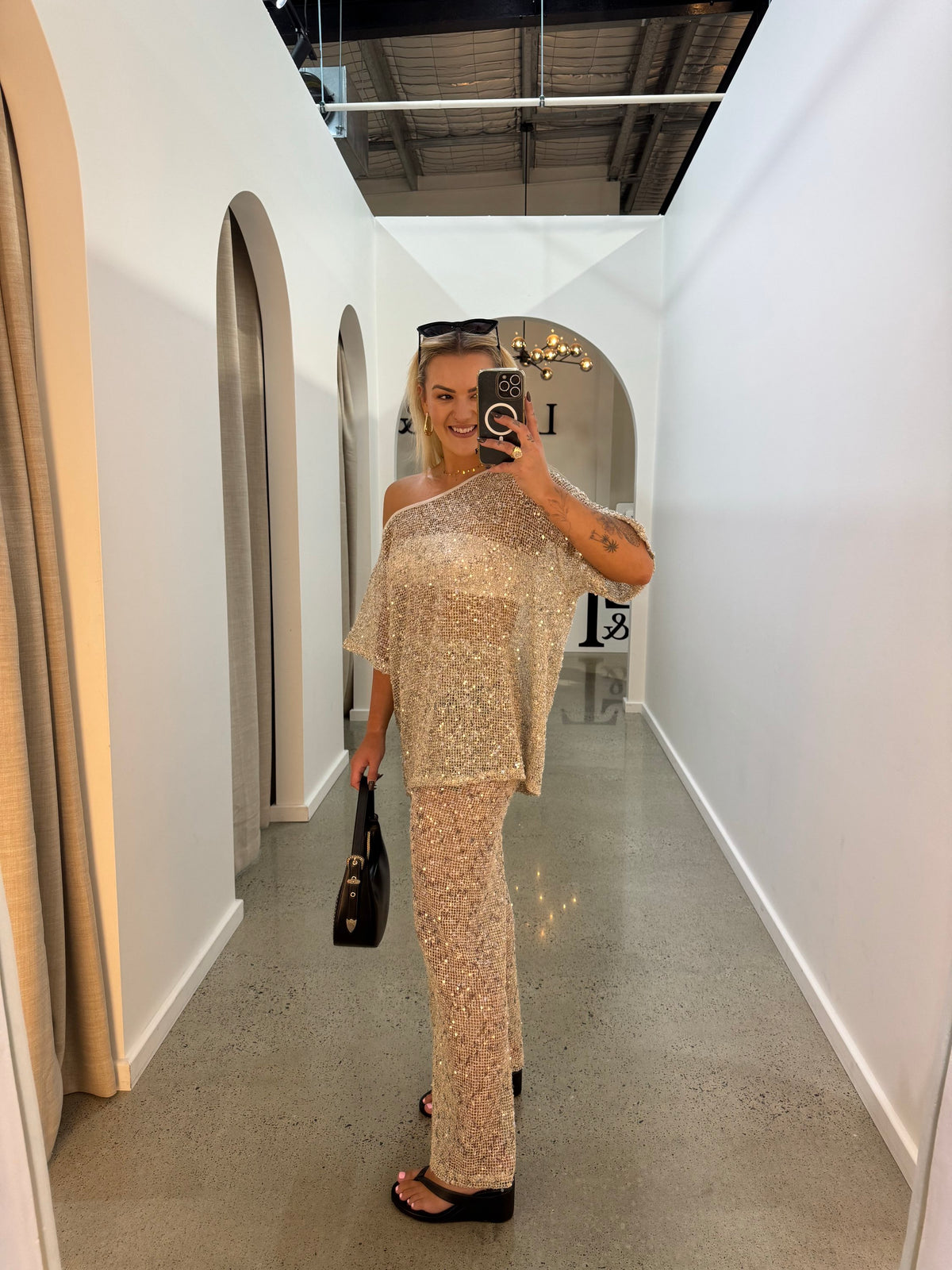 BY FRANKIE / BEIGE OFF SHOULDER OVERSIZED SEQUIN TOP / 836-2
