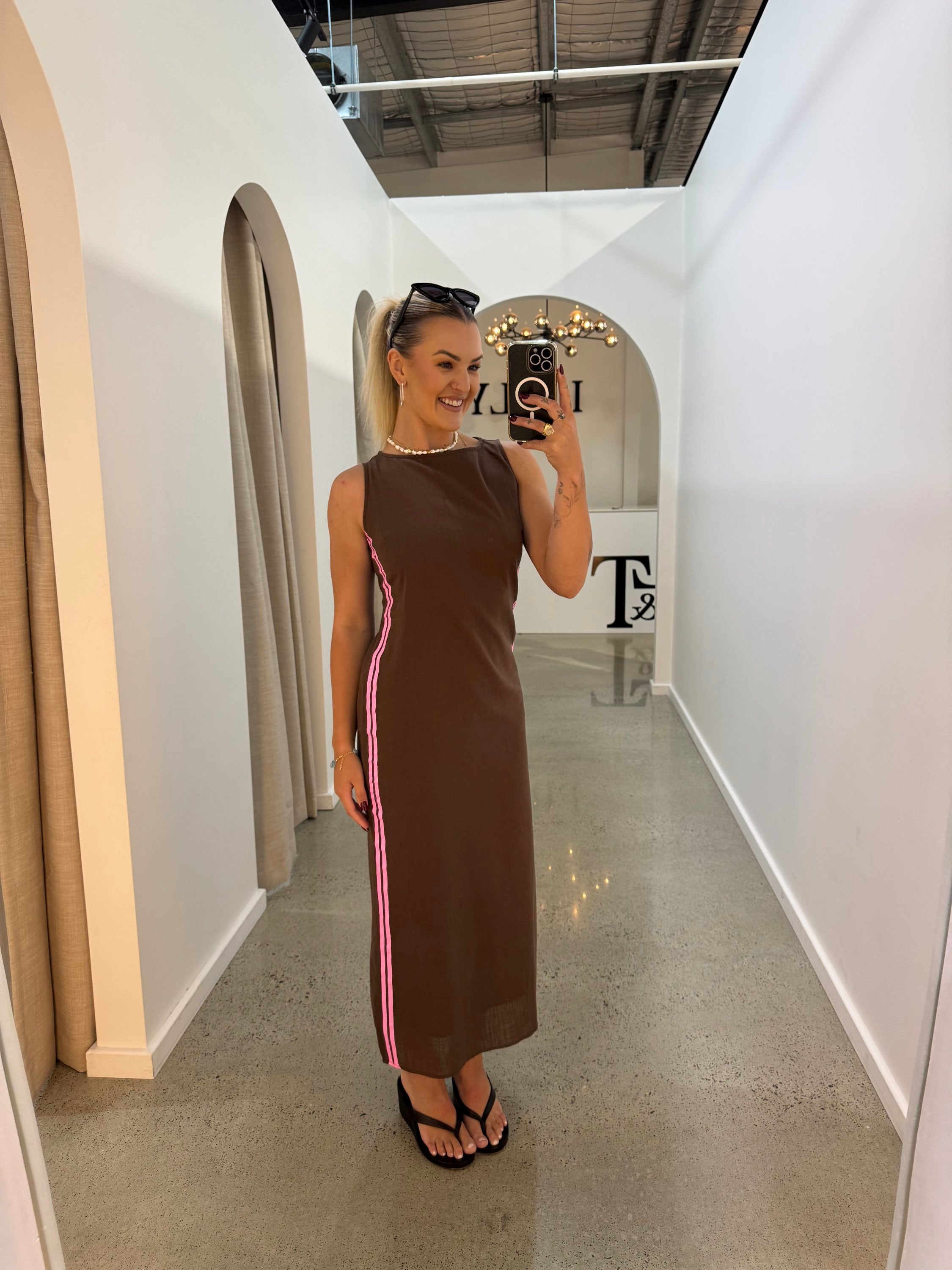 BY FRANKIE / CHOC SIDE PANEL MAXI DRESS / 875-1