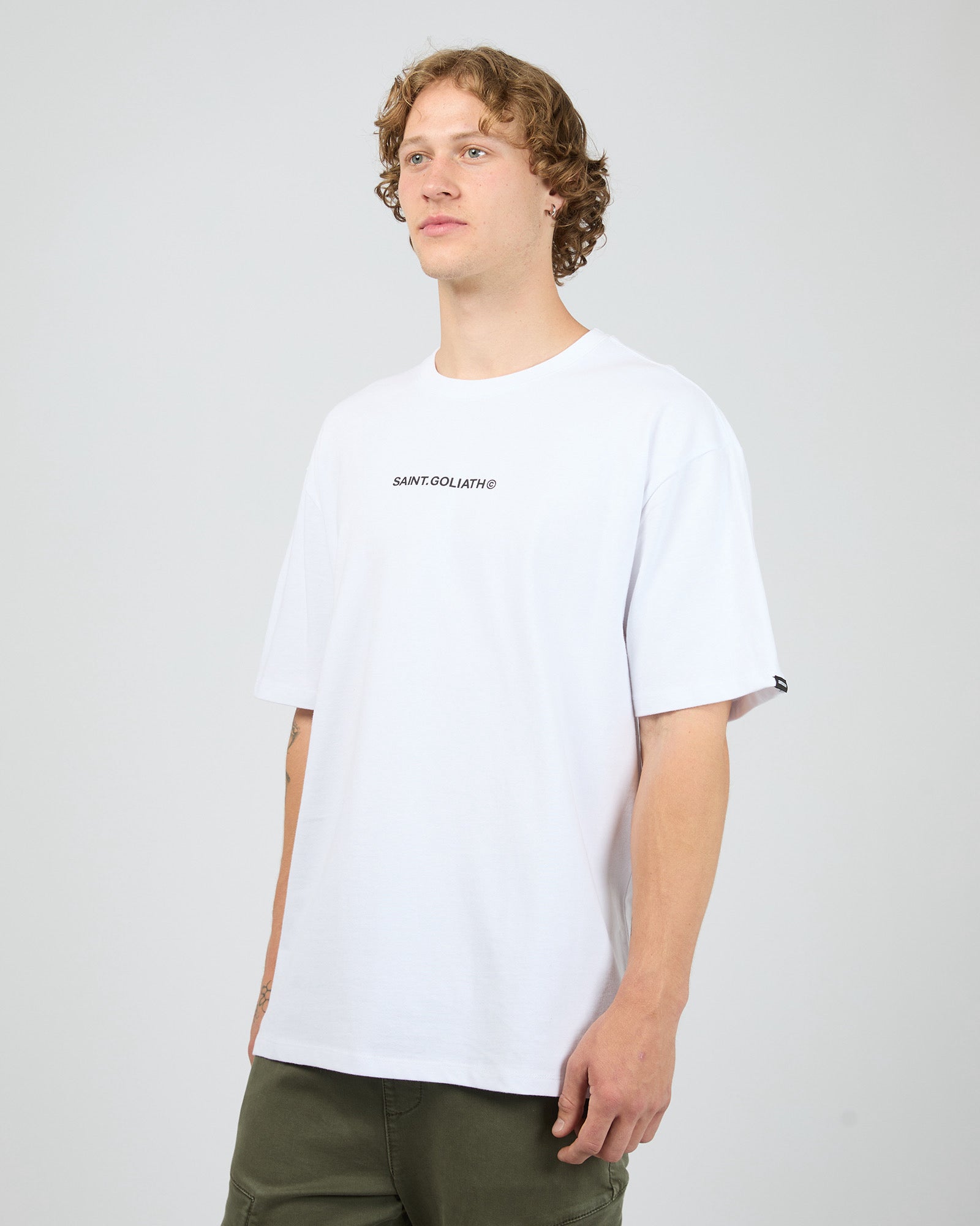 SAINT GOLIATH / ID TEE / WHITE / 4346065