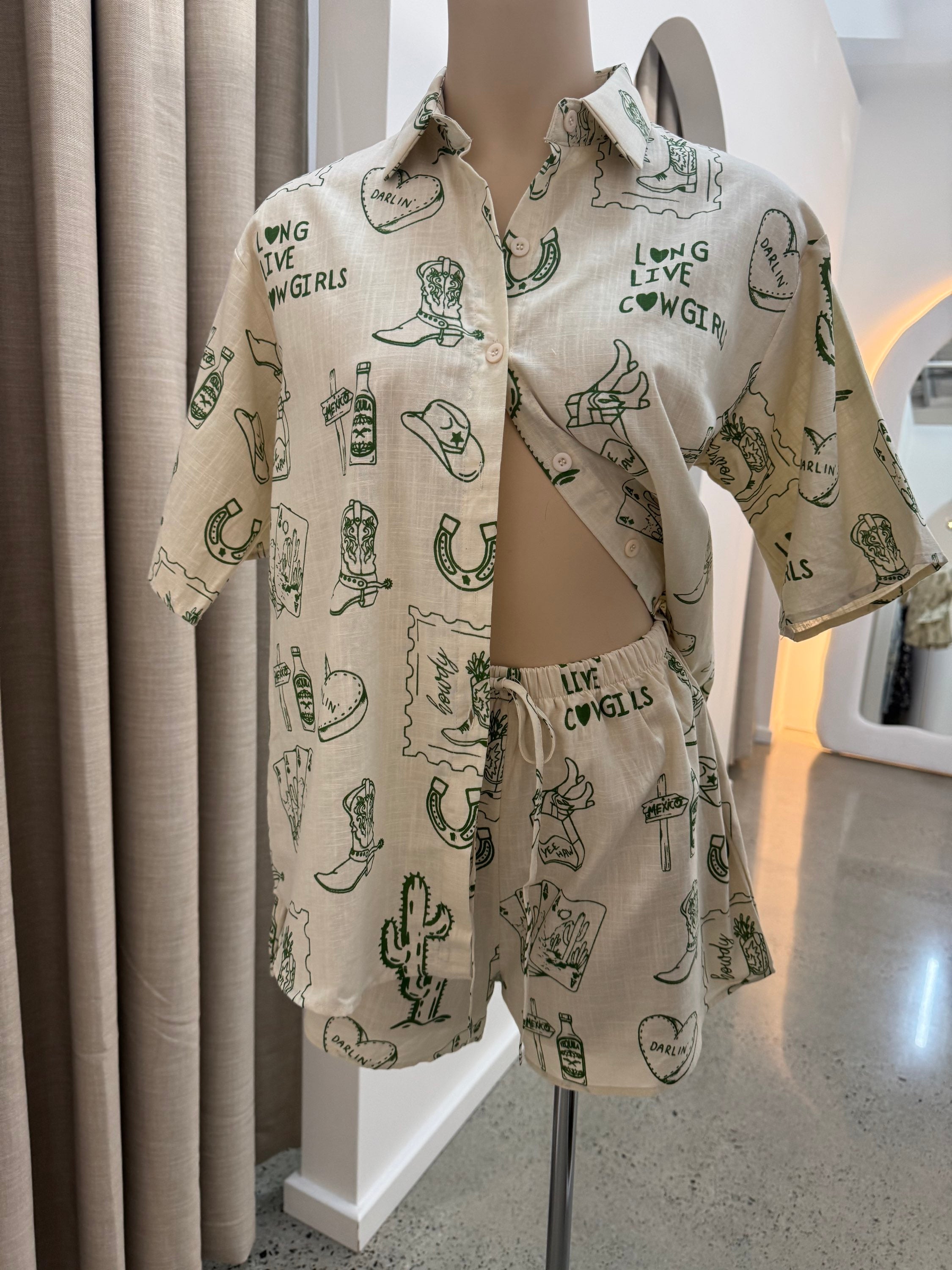 BY FRANKIE / LONG LIVE COWGIRL SHORTS / 801-268