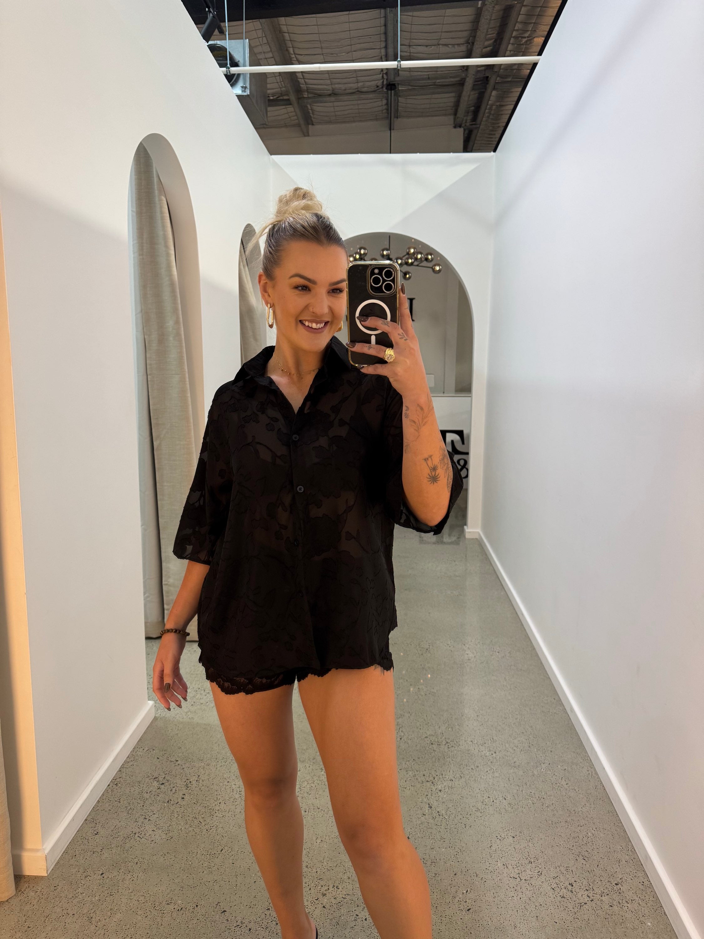 BY FRANKIE / BLACK LACE CUPRO SHORT / 579-1