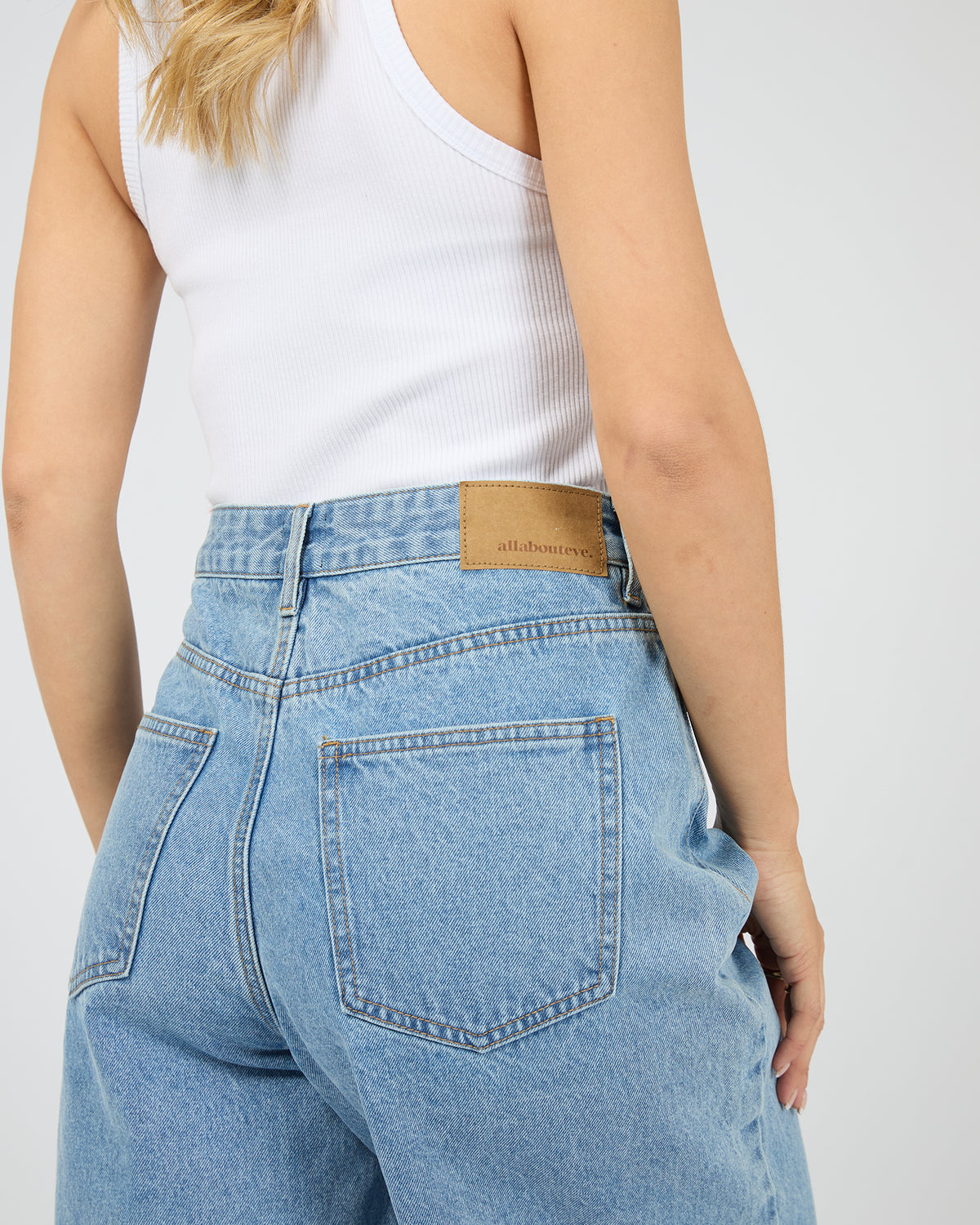 ALL ABOUT EVE / MAYA JORTS / 64D0300