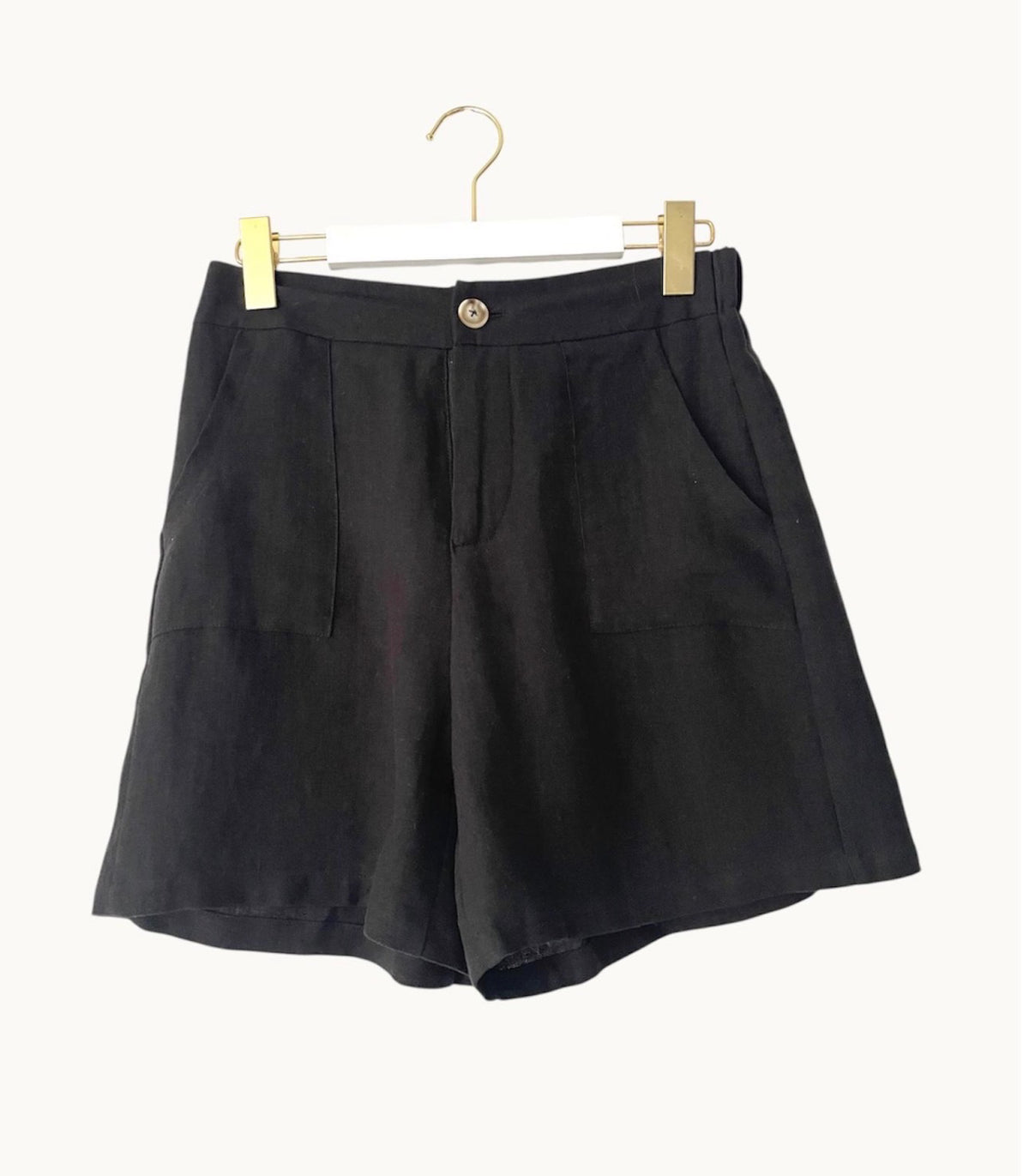 LITTLE LIES / JUDE SHORTS / BLACK / R25100901