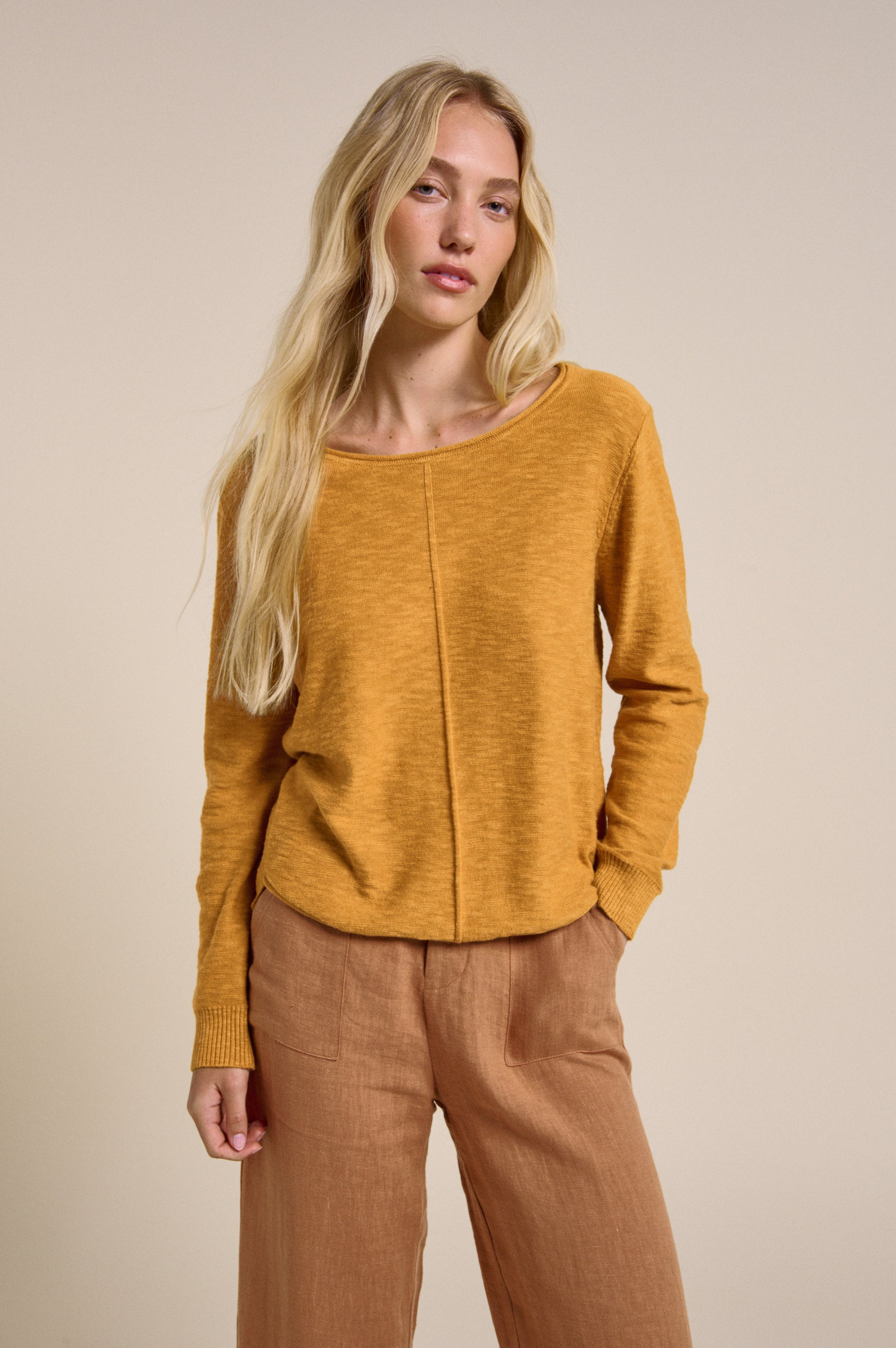 LITTLE LIES / SACHA TOP / MUSTARD / S18111513