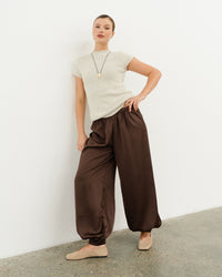 WHITE CLOSET / ALI BALLON CHOCOLATE PANTS / TF11639