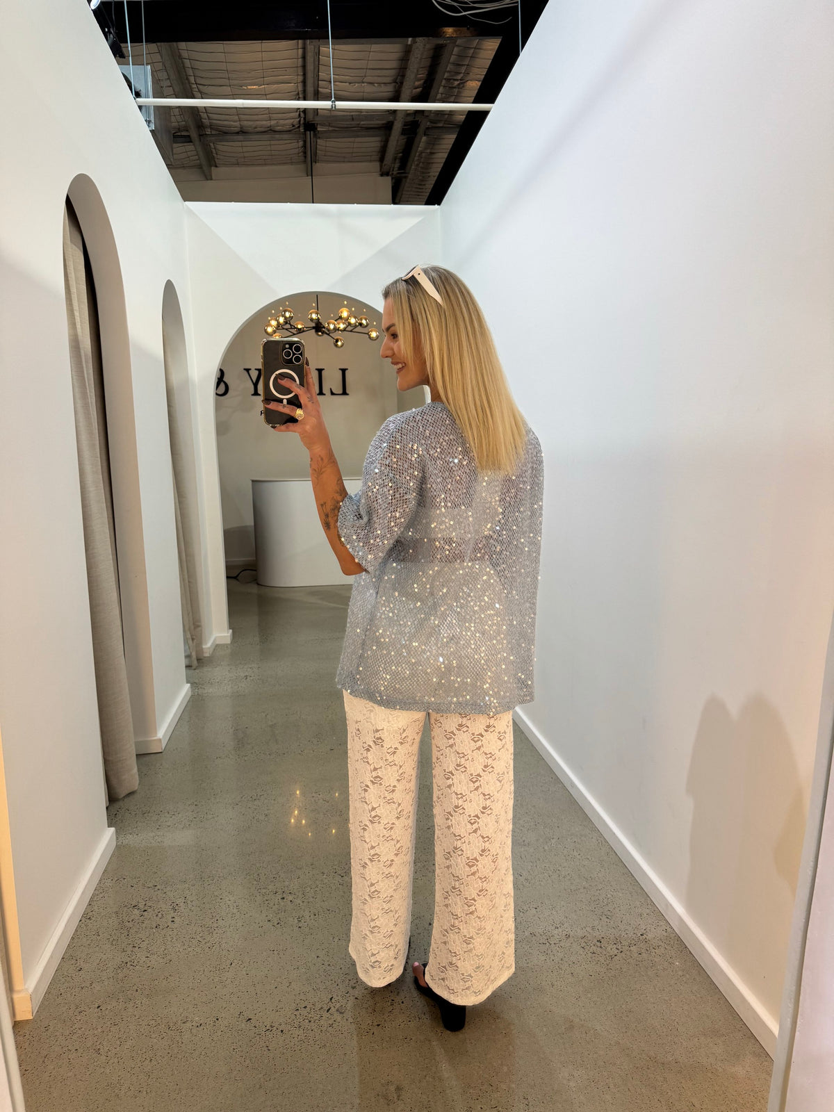BY FRANKIE / BABY BLUE SEQUINS TEE / 231-18