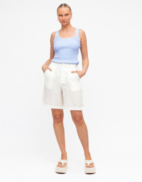 LONG WAY THERE LINEN SHORTS - WHITE