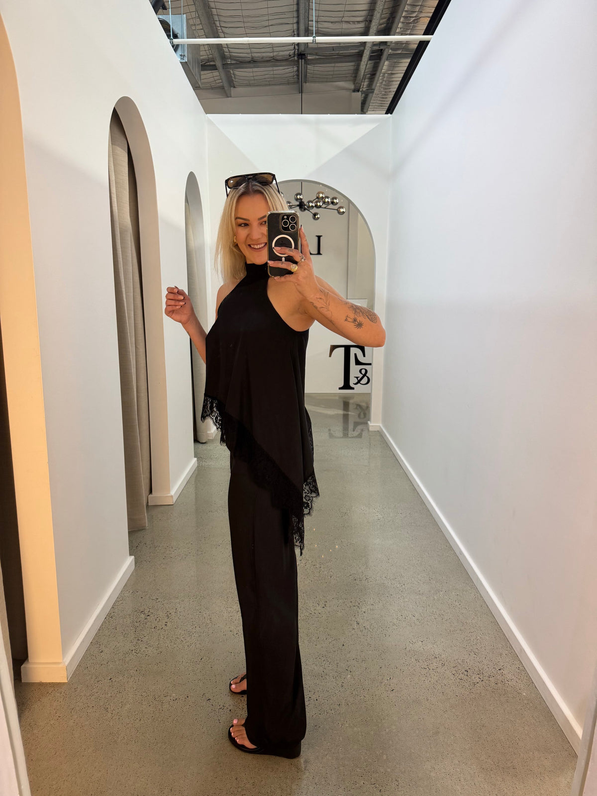BY FRANKIE / BLACK CUPRO HALTER NECK TOP / 202613-1