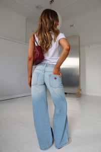 ABRAND / KAIA 99 BAGGY JEANS