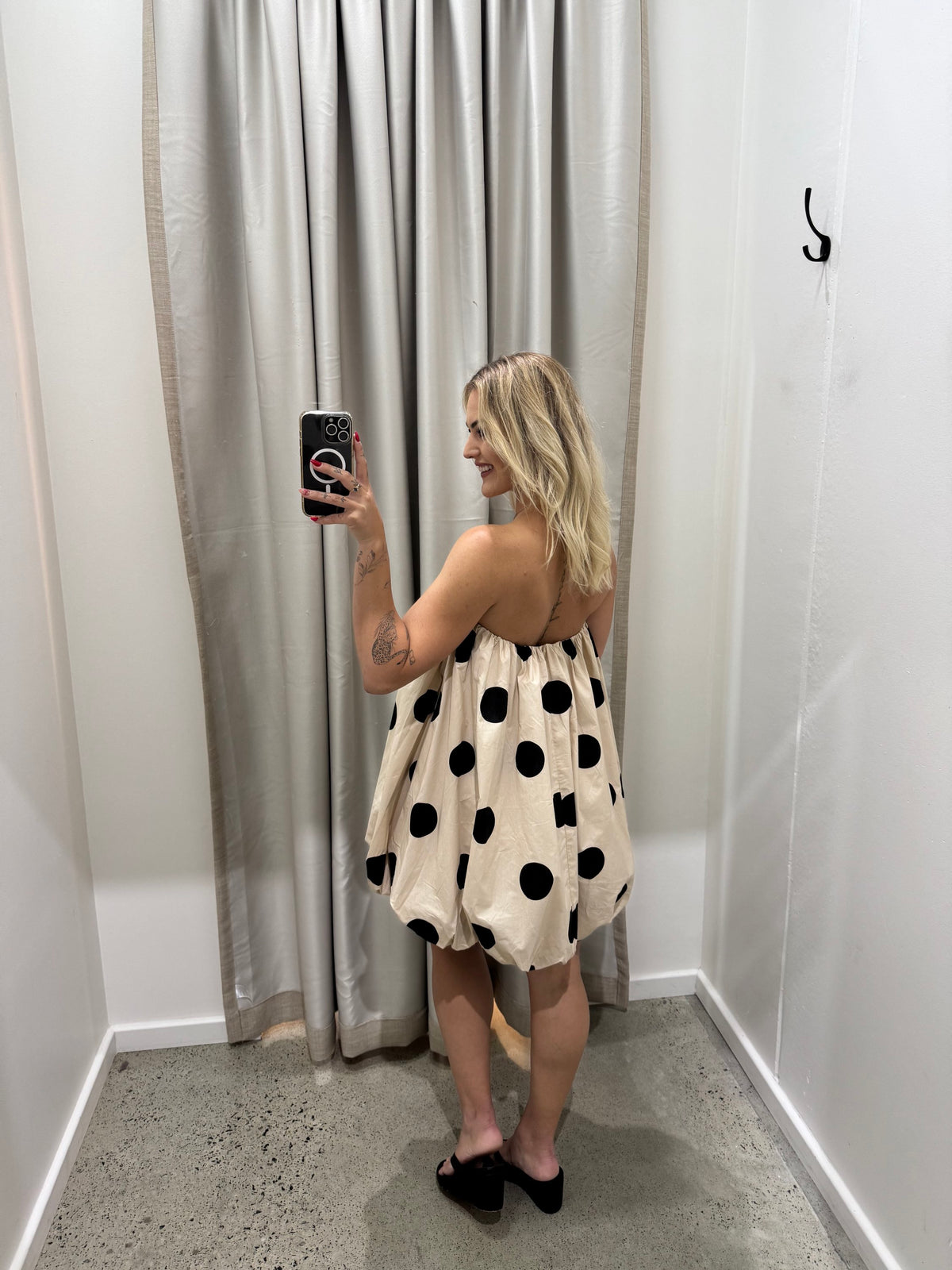 BY FRANKIE / BUBBLE DRESS BEIGE / 214-2