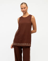 WHITE CLOSET / VARGA TOP / TF11649