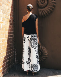 WHITE CLOSET / MIRAE PANT