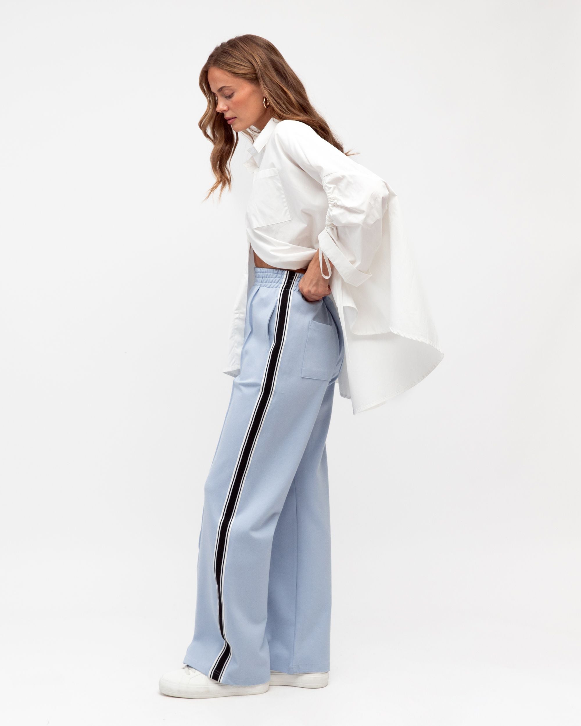 EBBY & I / ELEVATED ICE BLUE TRACK PANT / VV10583