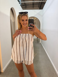 BY FRANKIE / STRIPE SHORTS  / 739-6