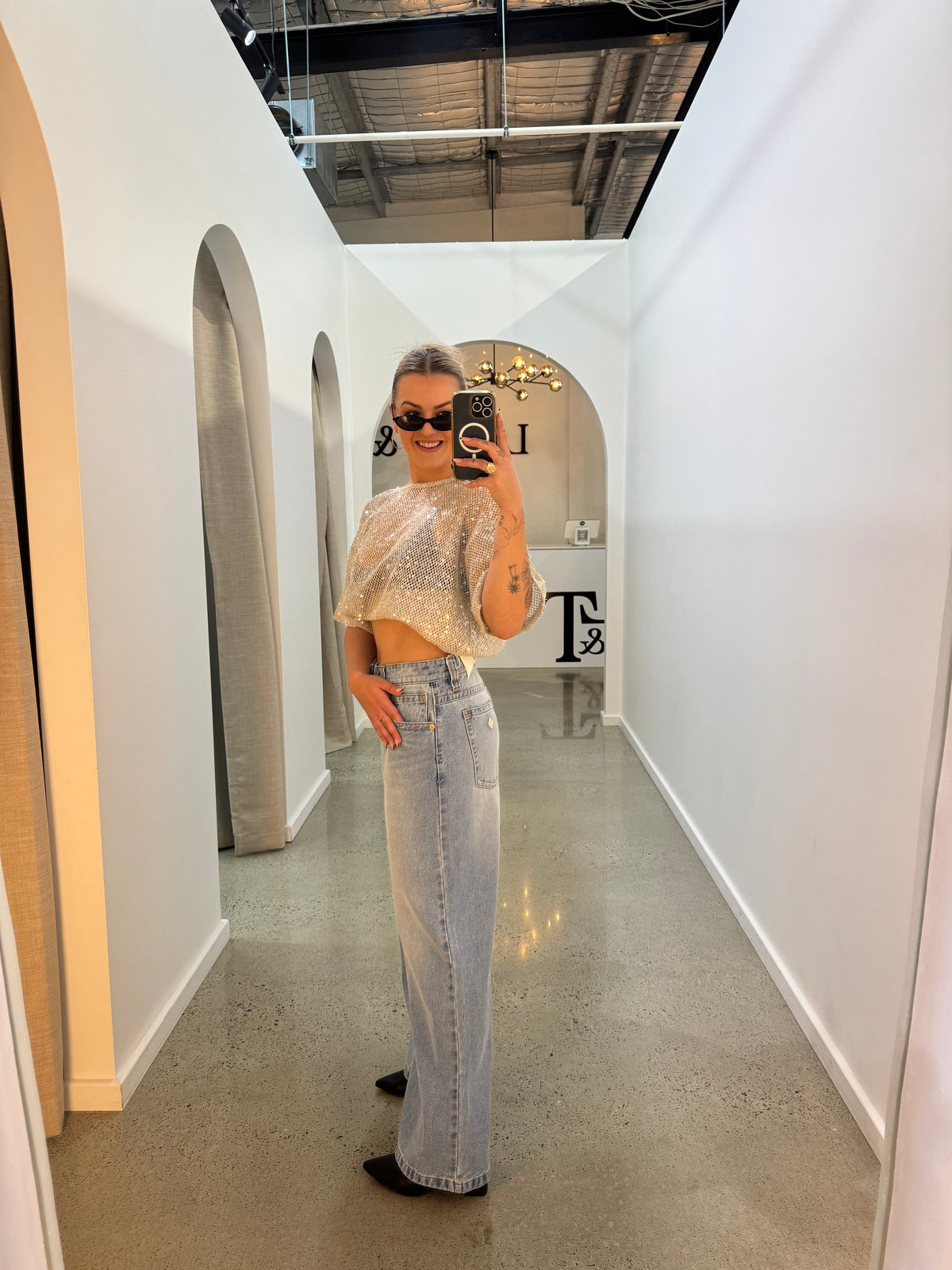 BY FRANKIE / BEIGE SEQUINS TOP / 231-15
